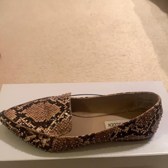 Steve Madden Feather S-Tan Snake Loafer - Picture 10 of 12